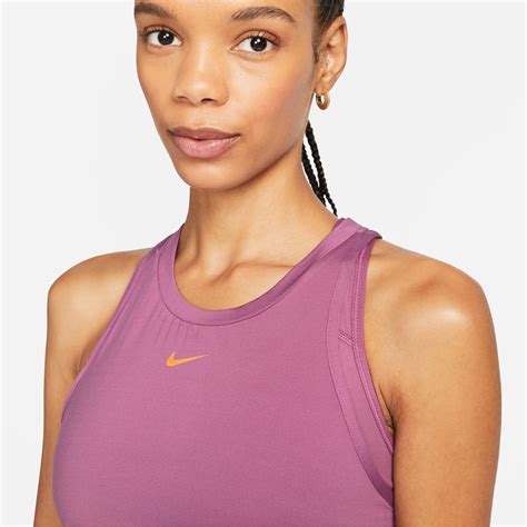 nike unterziehtop la damen|Women's Tops & Shirts. Nike.com.